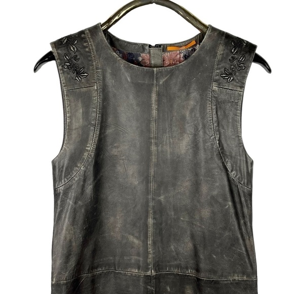 HUGO BOSS DISTRESSED LEATHER SLEEVELESS EMBROIDERED FITTED SHEATH MINI DRESS - Picture 6 of 15